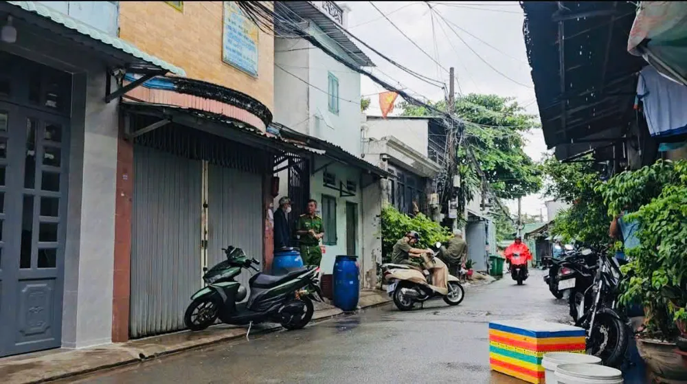 nam-sinh-tu-vong-bat-thuong-trong-phong-tro-o-tp-hcm (2).jpg