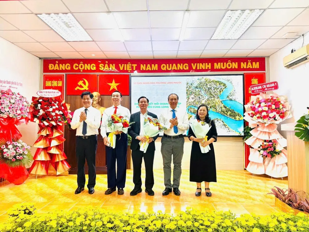 Chính quyền và doanh nghiệp cùng kết nối vì sự phát triển của phường Long Phước