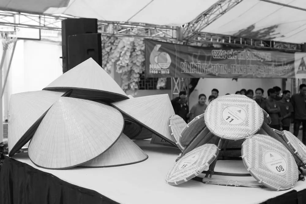 Những điều ít biết về nghề làm nón lá làng Chuông ảnh 7