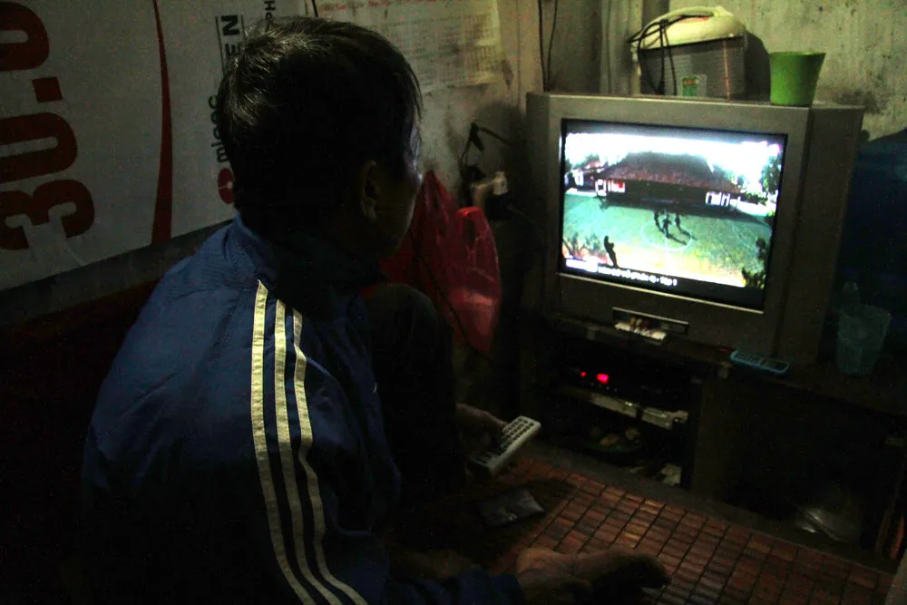 Theo chân người lao động nghèo ngày giáp tết ảnh 7