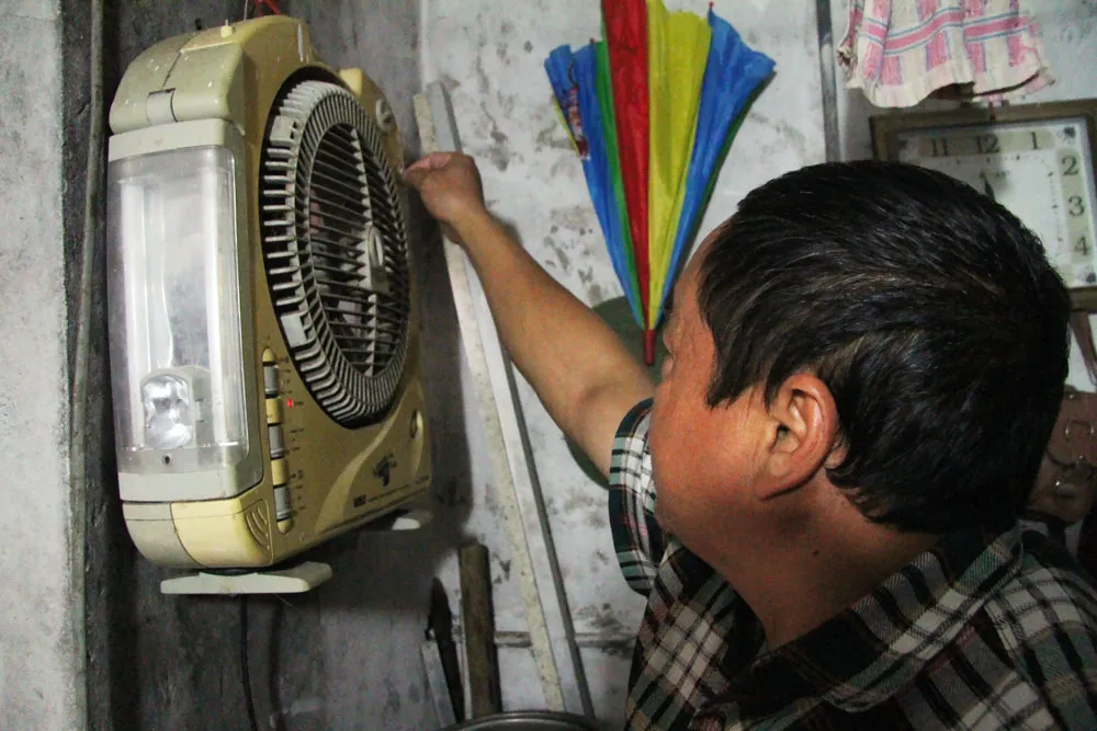 Theo chân người lao động nghèo ngày giáp tết ảnh 8 Theo chân người lao động nghèo ngày giáp tết ảnh 8