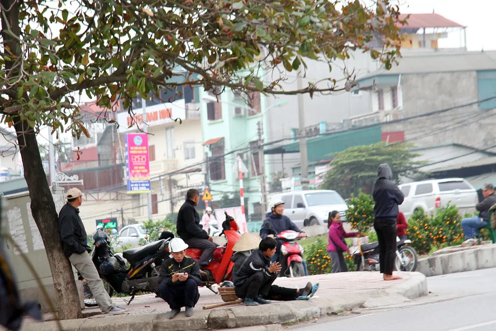 Theo chân người lao động nghèo ngày giáp tết ảnh 1 Theo chân người lao động nghèo ngày giáp tết ảnh 1