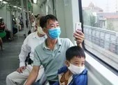 Người dân trải nghiệm tàu Cát Linh - Hà Đông ngày cuối tuần ảnh 11 Người dân Hà Nội vui mừng trải nghiệm chuyến tàu Cát Linh – Hà Đông đầu tiên