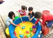 Trẻ nghỉ học quá lâu, phụ huynh vật vã vừa làm vừa trông con ảnh 2 Khi nào trẻ mầm non tại TP.HCM được đến trường?