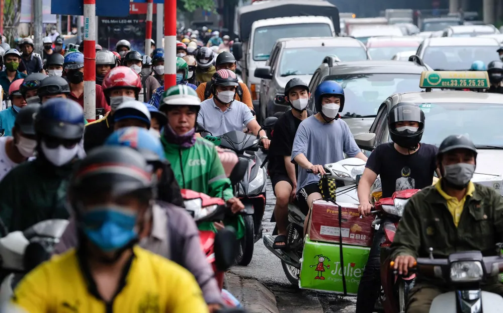Như vậy người lao động được nghỉ 4 ngày liên tục, từ ngày 30-4 đến hết ngày 3-5. Như vậy người lao động được nghỉ 4 ngày liên tục, từ ngày 30-4 đến hết ngày 3-5.