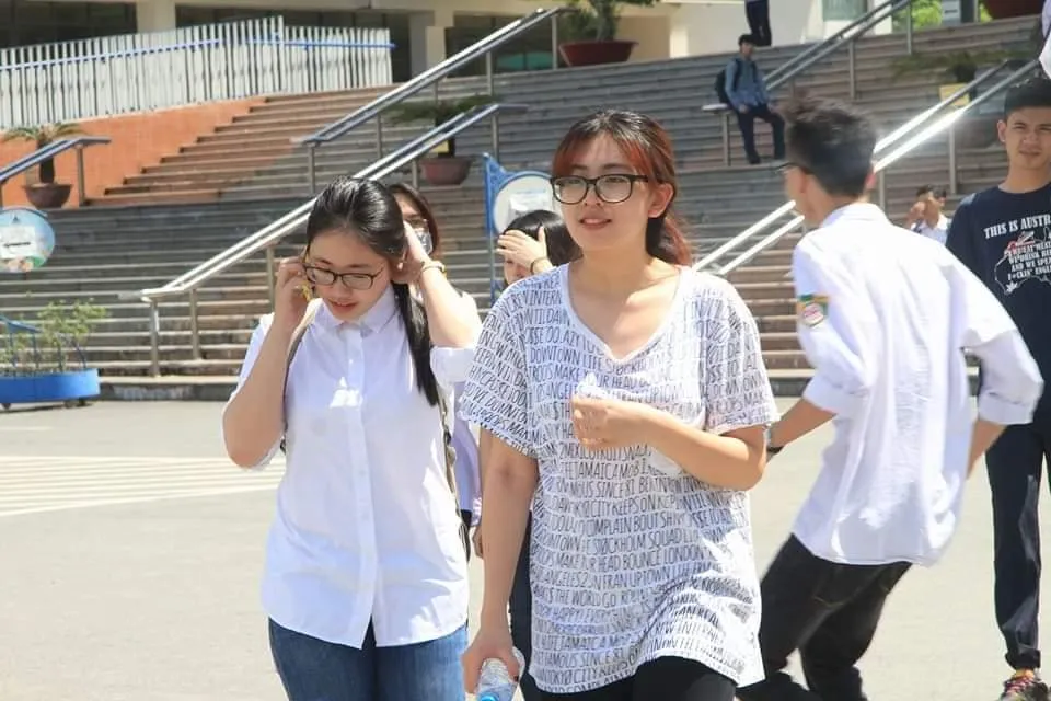 Rất nhiều ngành, nghề mở ra cơ hội việc làm cho sinh viên sau khi tốt nghiệp đại học. Ảnh PHI HÙNG