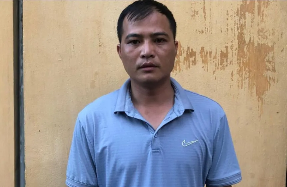 Nghi phạm Vi Minh Đạt tại Công an huyện Tràng Định, tỉnh Lạng Sơn. Ảnh CTV