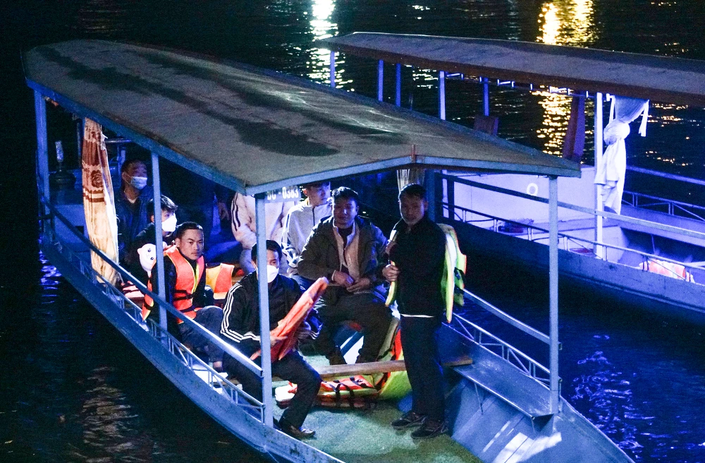 Lễ hội Lồng Tồng là nét văn hoá đặc sắc của người dân tộc Tày vùng hồ Ba Bể. Ở lễ hội này du khách sẽ được tận hưởng và thoải mái khám phá những nét đặc sắc mà hiếm có dân tộc nào khác có.