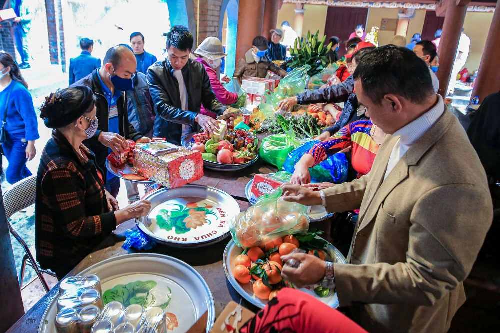 Đền Bà Chúa Kho ở Bắc Ninh là một di tích lịch sử đã được Nhà nước Việt Nam công nhận. Đền Bà Chúa Kho Bắc Ninh là một đền thờ Mẫu nằm tại vùng quê kinh Bắc nổi tiếng văn hiến, lâu đời.