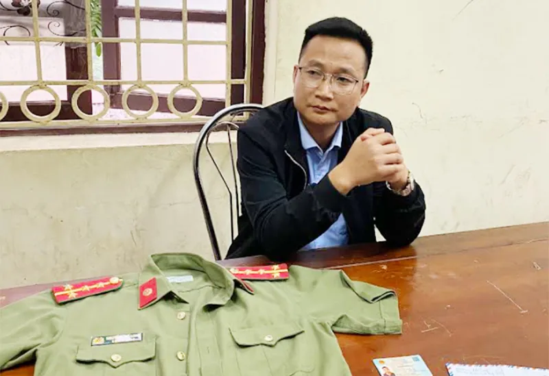 Nguyễn Thế Long tại cơ quan công an. Ảnh: CACC Nguyễn Thế Long tại cơ quan công an