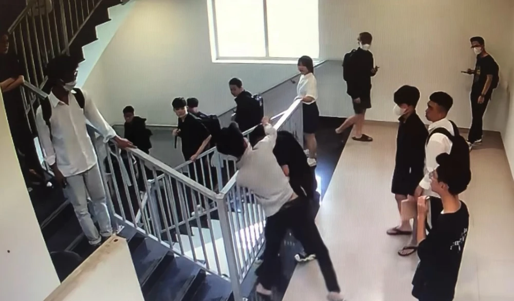 Hôm xảy ra sự việc. Ảnh cắt từ clip