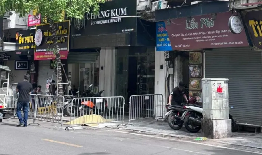 Hiện trường nơi phát hiện thi thể nạn nhân. Ảnh: CTV Hiện trường nơi phát hiện thi thể nạn nhân. Ảnh: CTV