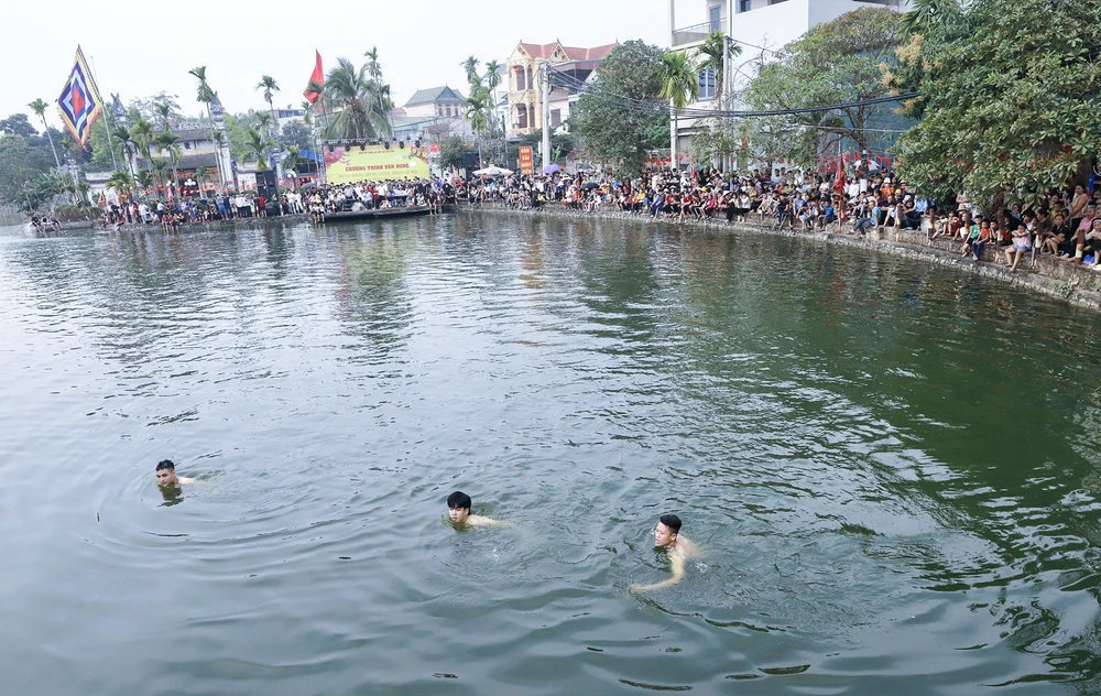 hoi-thi-bat-vit (6).jpg