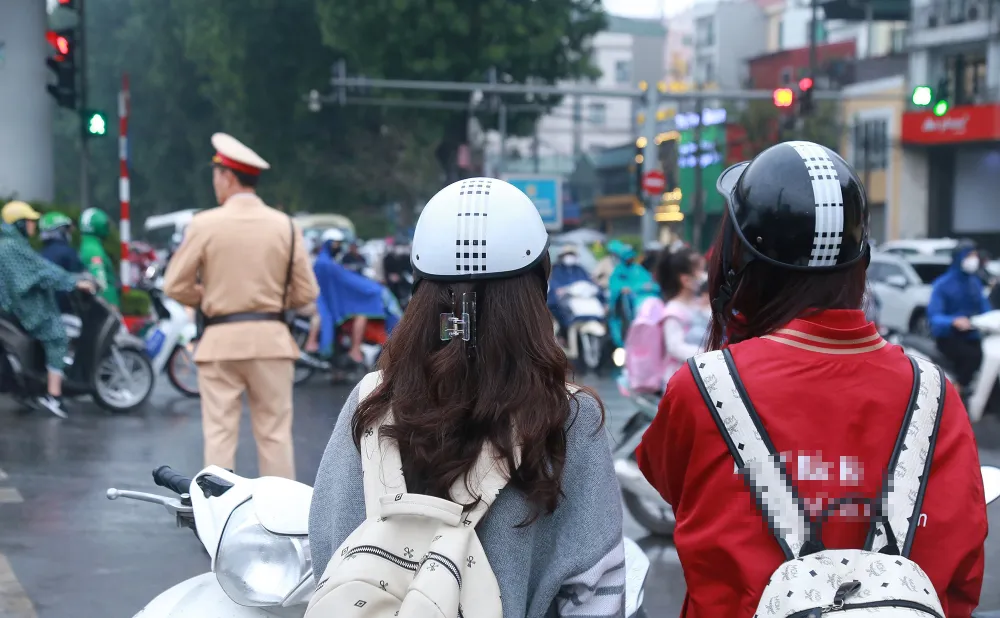 ho-sinh-vi-pham-giao-thong (9).jpg