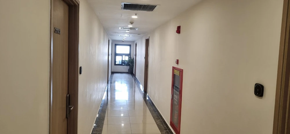 Theo lãnh đạo UBND phường Tây Mỗ, căn hộ của nạn nhân được mua cách đây khoảng hai năm.Ảnh VIẾT LONG z5390832954286_8ea014cacfbdf9ac2dbb8a3697fe0dd4.jpg