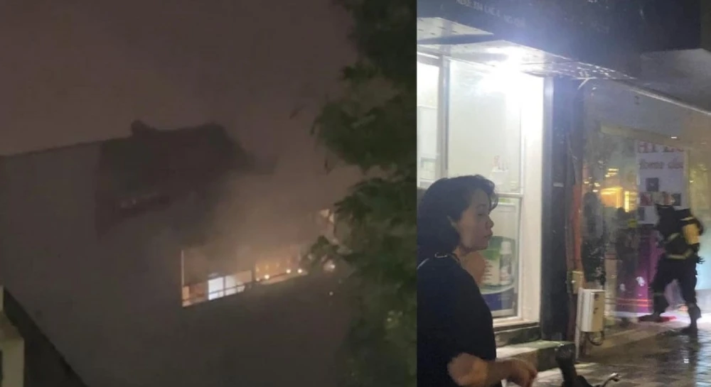 Thời điểm xảy ra cháy tại một ngôi nhà ở quận Tây Hồ, Hà Nội. Ảnh: CTV Cháy cửa hàng kinh doanh thảm