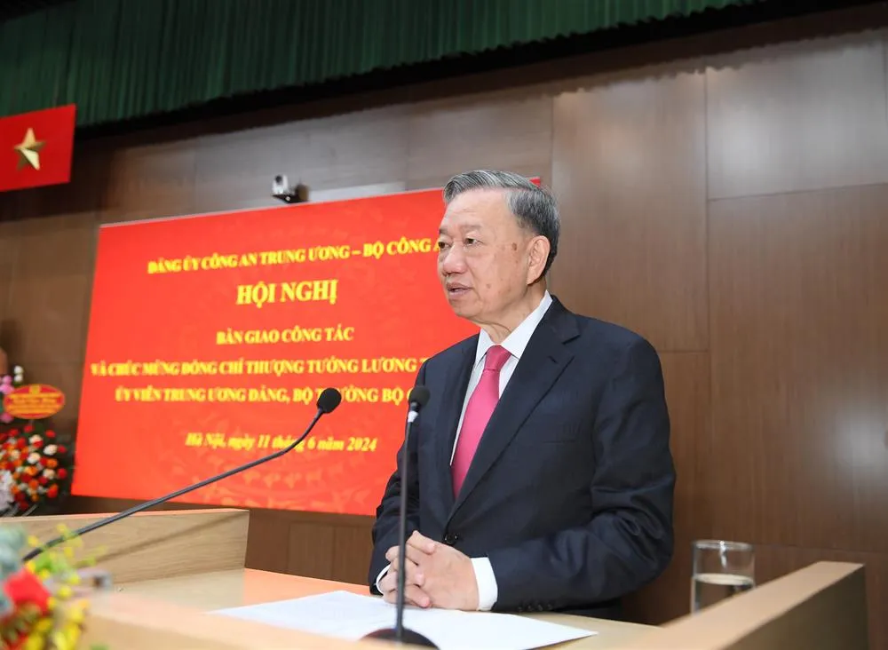Chủ tịch nước Tô Lâm phát biểu tại Hội nghị.Ảnh CA Chủ tịch nước Tô Lâm phát biểu tại Hội nghị.Ảnh CA
