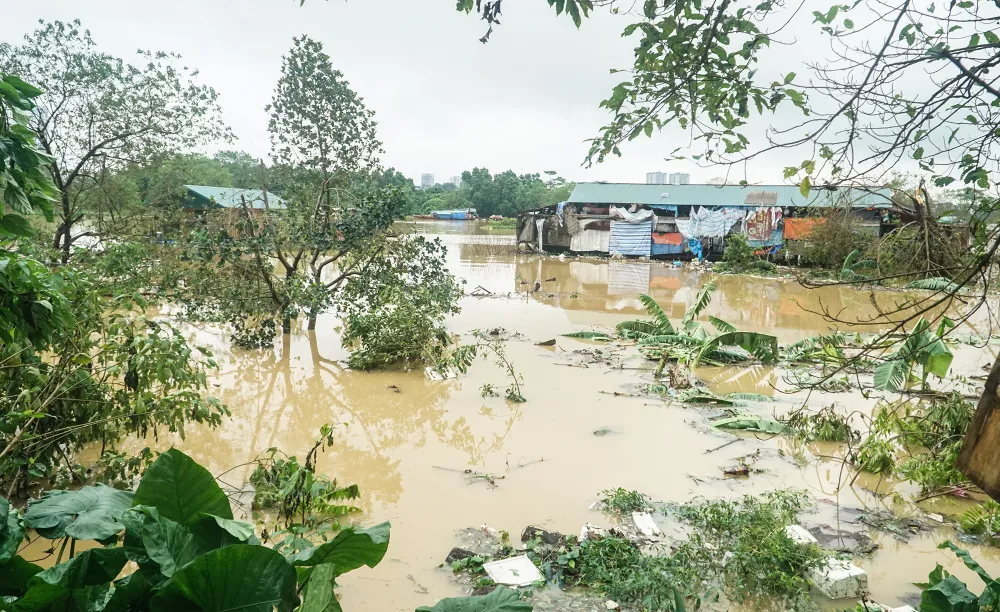 nuoc-song-hong-dang-nhanh (10).JPG