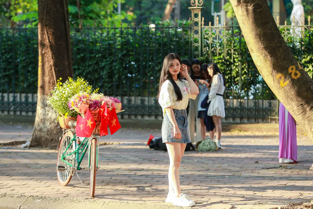 pho-phan-dinh-phung (1).jpg