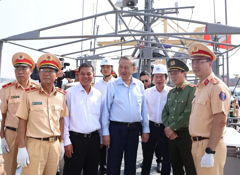 Tổng Bí thư Tô Lâm cùng Đoàn công tác tại buổi kiểm tra. Ảnh CA Tong-bi-thu-to-lam.jpg