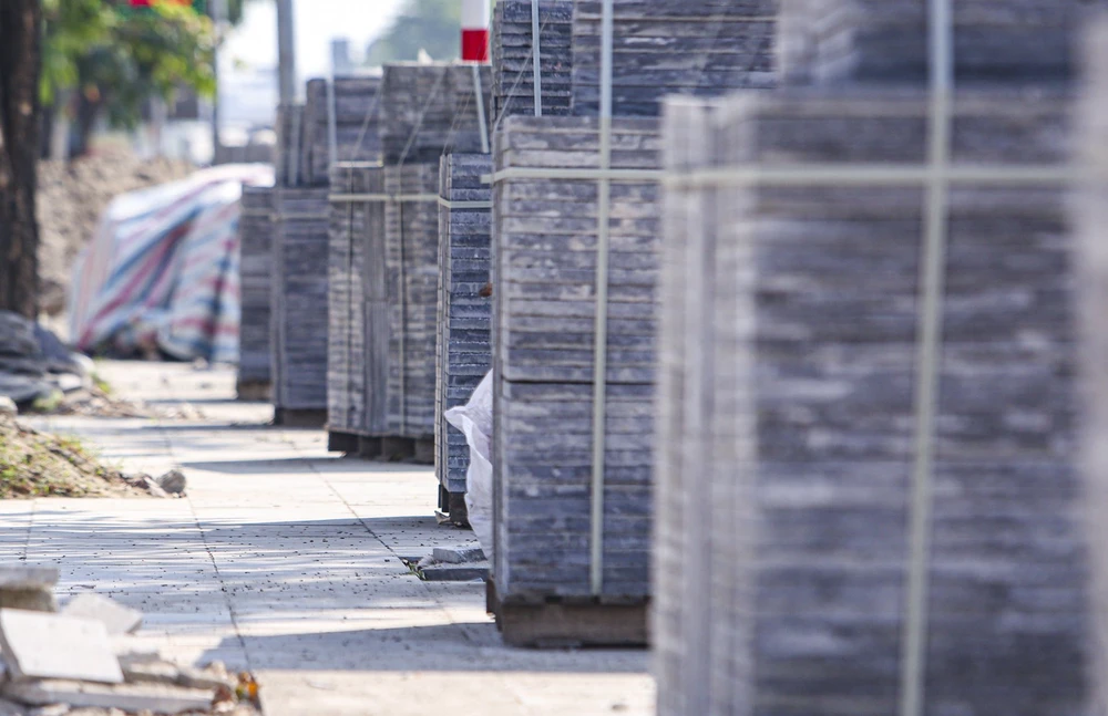 lat-da-via-he (1).jpg