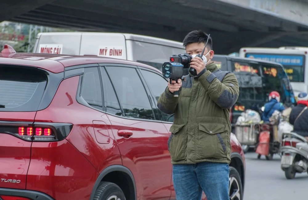 Cảnh sát giao thông hóa trang như thế nào khi tuần tra giao thông?