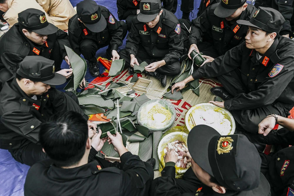 goi-banh-chung (2).jpg