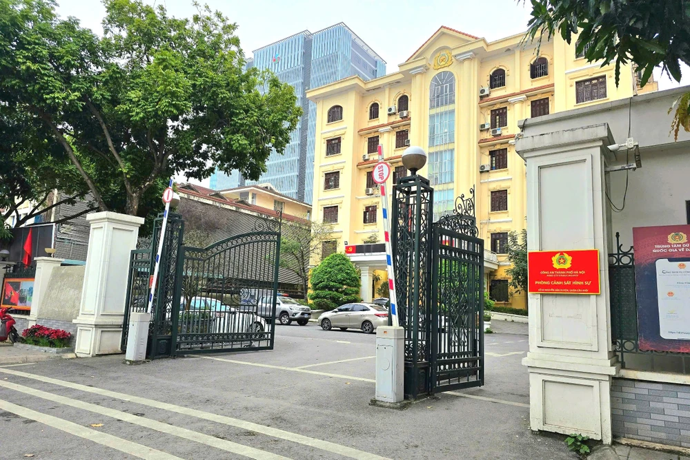 Phòng Cảnh sát hình sự, Công an TP Hà Nội tại số 62 đường Nguyễn Văn Huyên, quận Cầu Giấy. Ảnh: CA Cong-an-tp-ha-noi.jpg