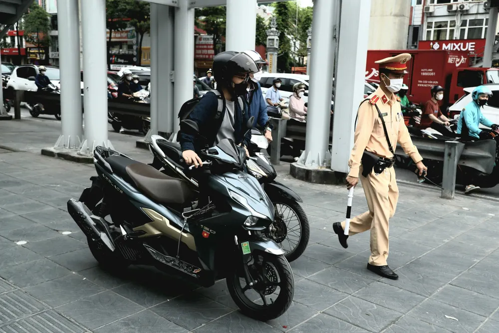 ghi-hinh-phat-nguoi (9).jpg