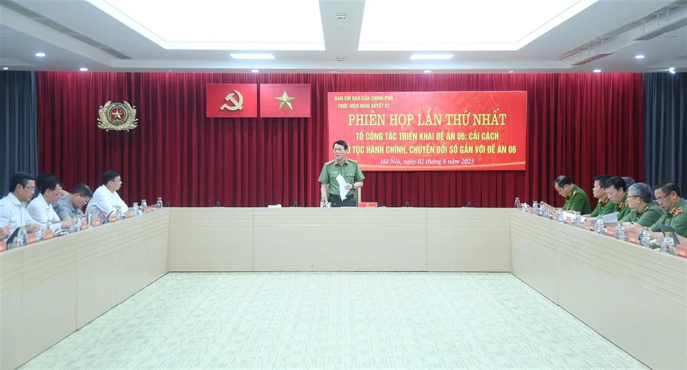 494_toan canh phien hop.jpg