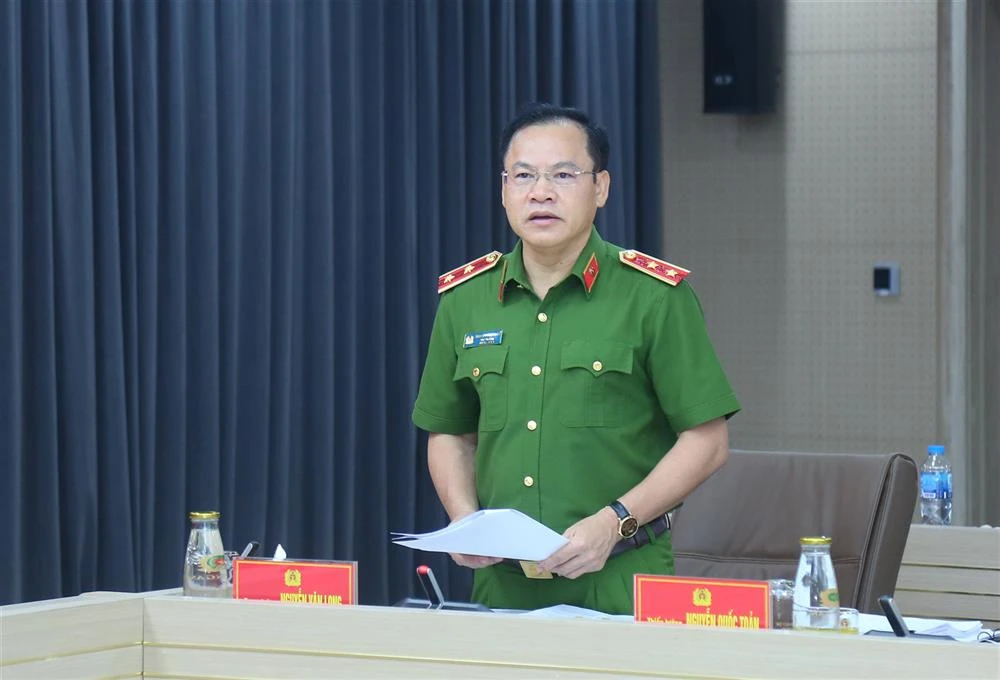 579_thu truong long.jpg