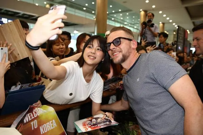 Tom Cruise và Henry Cavill ghé thăm Hàn Quốc vào tháng tới ảnh 5