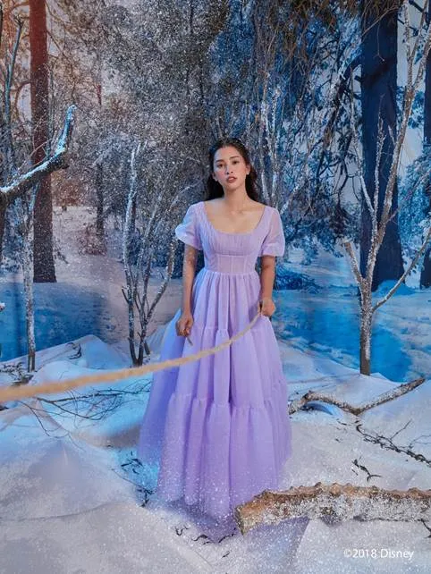 Tiểu Vy bất ngờ xuất hiện trên fanpage của 'Disney Studios' ảnh 2 Tiểu Vy bất ngờ xuất hiện trên fanpage của 'Disney Studios' ảnh 2