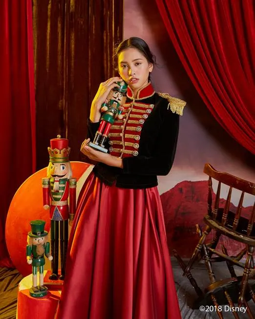 Tiểu Vy bất ngờ xuất hiện trên fanpage của 'Disney Studios' ảnh 7 Tiểu Vy bất ngờ xuất hiện trên fanpage của 'Disney Studios' ảnh 7