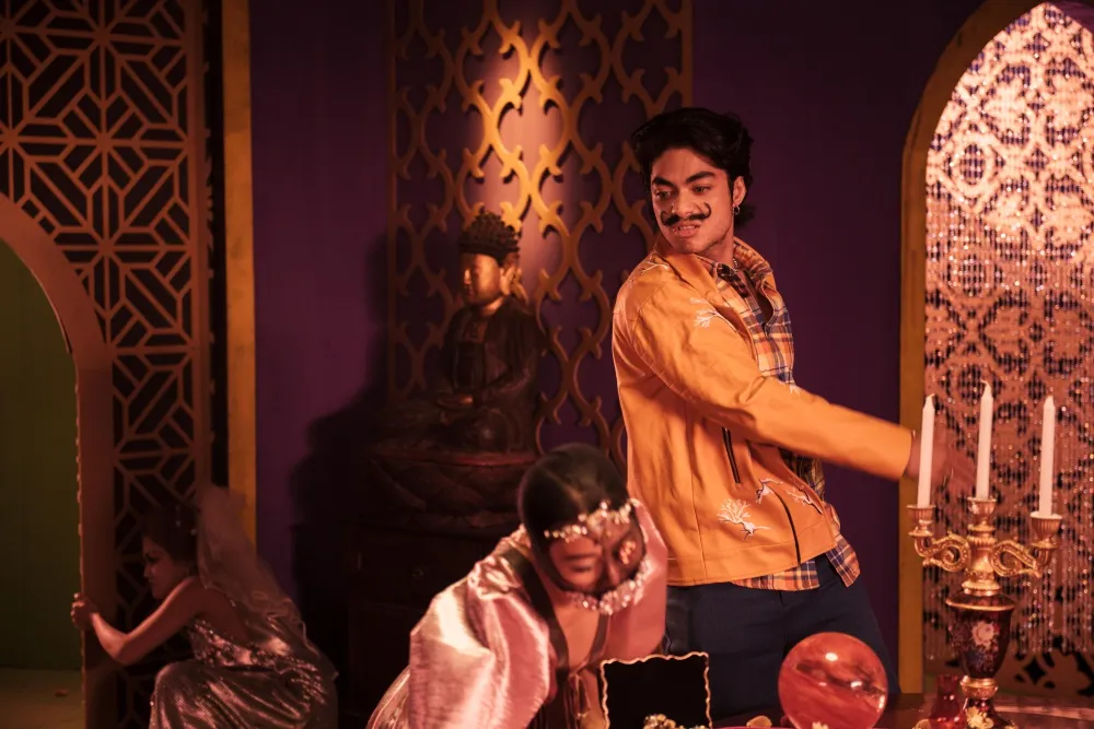 Bích Phương đưa văn mẫu vào 'Chị ngả em nâng' ảnh 3