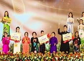 Thí sinh U80 đoạt giải nhất Duyên dáng áo dài năm 2019