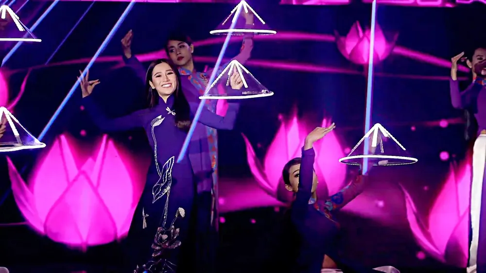 Quang Lê nhận xét 'độc' về bản 'Huế Thương' của Tố My ảnh 4