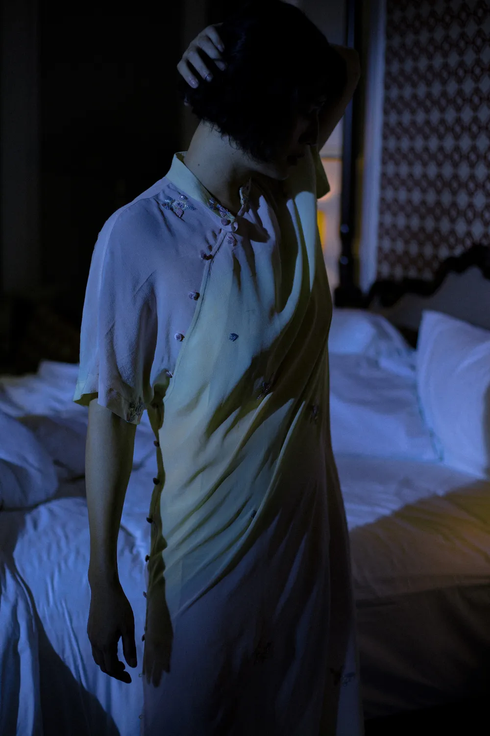 Một phụ nữ có thể làm gì từ 5 đến 7 giờ chiều? ảnh 1 Một phụ nữ có thể làm gì từ 5 đến 7 giờ chiều? ảnh 1