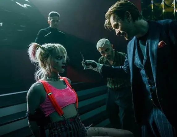 Birds Of Prey tung trailer cuối Harley Quinn vui chơi tới bến ảnh 5