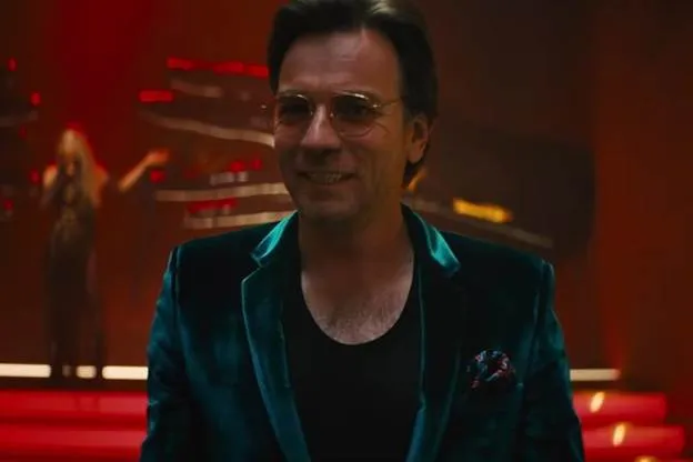 6 gương mặt vàng trong làng thác loạn từ 'Birds Of Prey' ảnh 11 6 gương mặt vàng trong làng thác loạn từ 'Birds Of Prey' ảnh 11