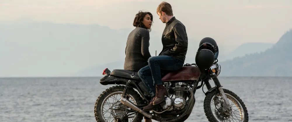 'Mãi bên em' câu chuyện tình ngọt ngào của màn ảnh tháng 8 ảnh 2