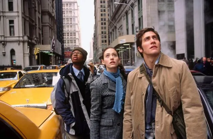 Những chàng trai vàng dòng phim tận thế ảnh 2