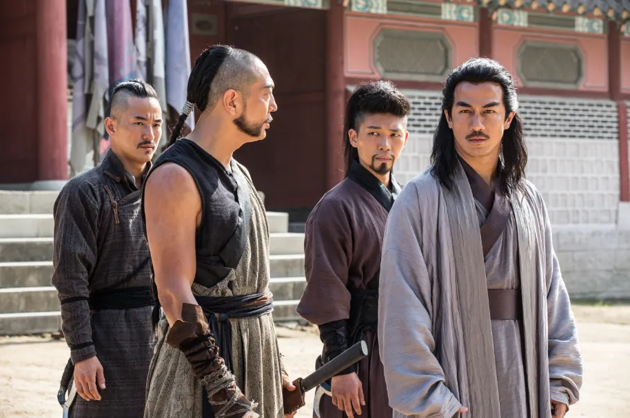 Điểm mặt gọi tên dàn diễn viên trong phim Kiếm Khách ảnh 4 Điểm mặt gọi tên dàn diễn viên trong phim Kiếm Khách ảnh 4