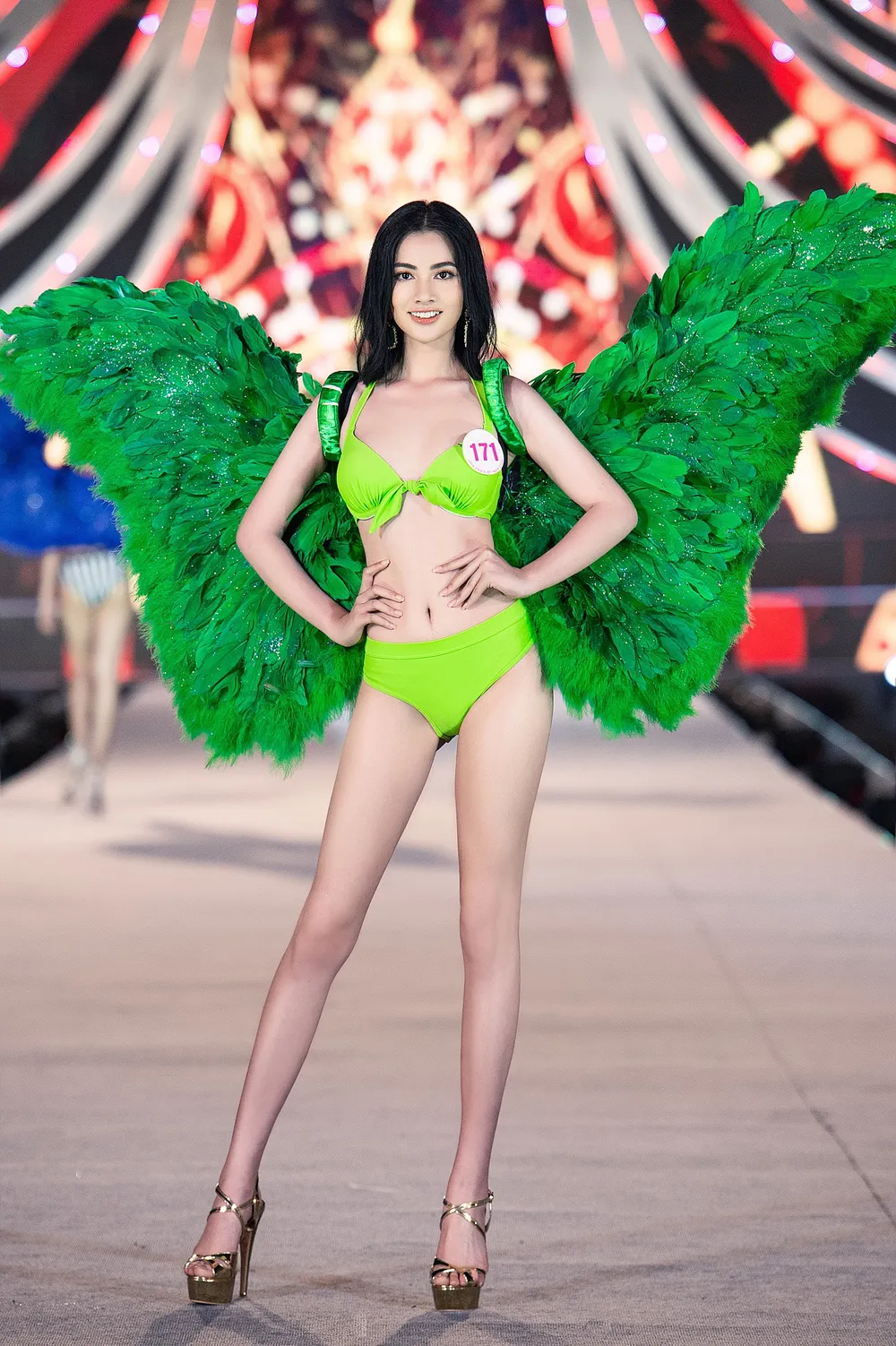 Ngắm người đẹp diện bikini Hoa hậu Việt Nam 2020 ảnh 15 Ngắm người đẹp diện bikini Hoa hậu Việt Nam 2020 ảnh 15