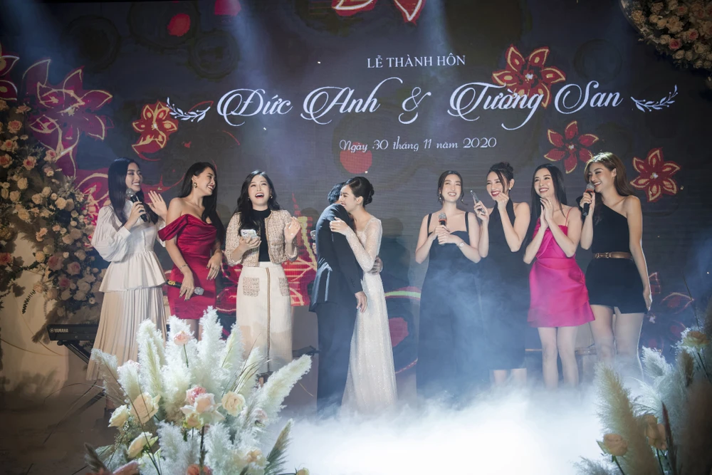 Á hậu Tường San chính thức kết hôn ảnh 4