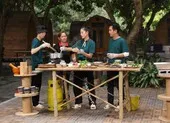 Vừa trách Huỳnh Lập vô dụng Lê Lộc bất chấp ăn gian ảnh 6 Hồng Thanh giành ăn với Nam Thư trong Ẩm thực kỳ thú