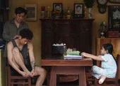 Bố Già hé lộ dàn cast xóm lao động cực xịn ảnh 13 Hé lộ gia đình nhỏ siêu cưng của Bố Già Trấn Thành