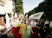 'Xuân ấm tình người' bộ phim về Táo Quân và những biến động vì dịch bệnh ảnh 5 Hoa hậu Thùy Tiên gây bất ngờ khi xuất hiện tại 'Táo Xuân 2022'