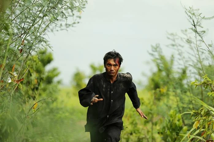 Quang Tuấn - Ông hoàng phim kinh dị tái xuất trong phim mới 'Bóng đè' ảnh 2