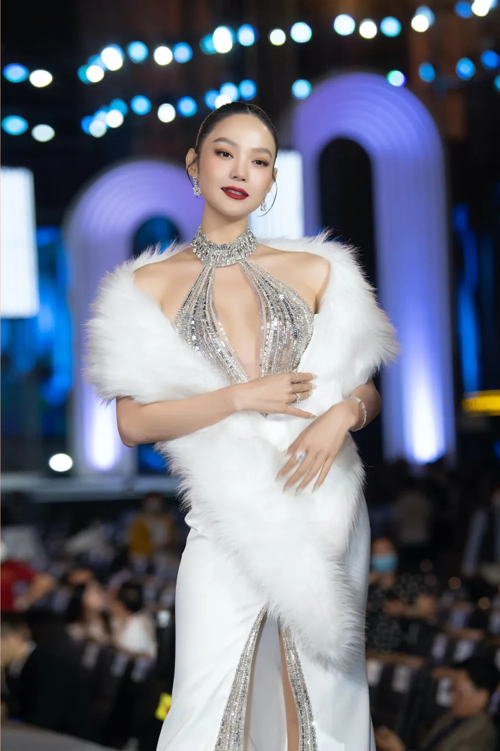 Ca sĩ Minh Hằng. Ca sĩ Minh Hằng.